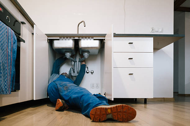 Professional Plumbing technician working in Seven Mile, OH
